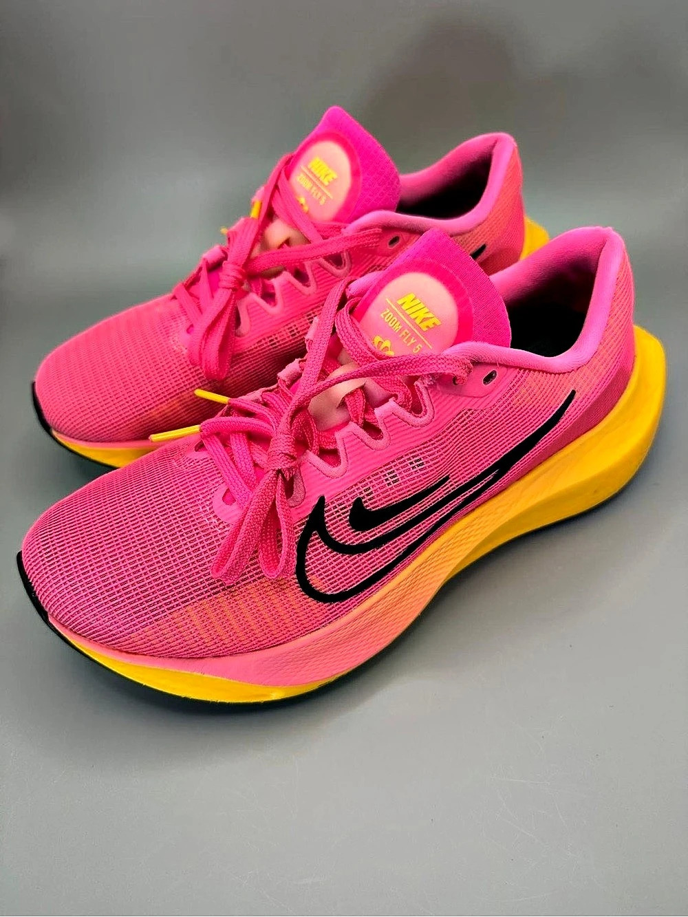 Nike Zoom Fly 5 Running Shoes Pink & Yellow US 8.5